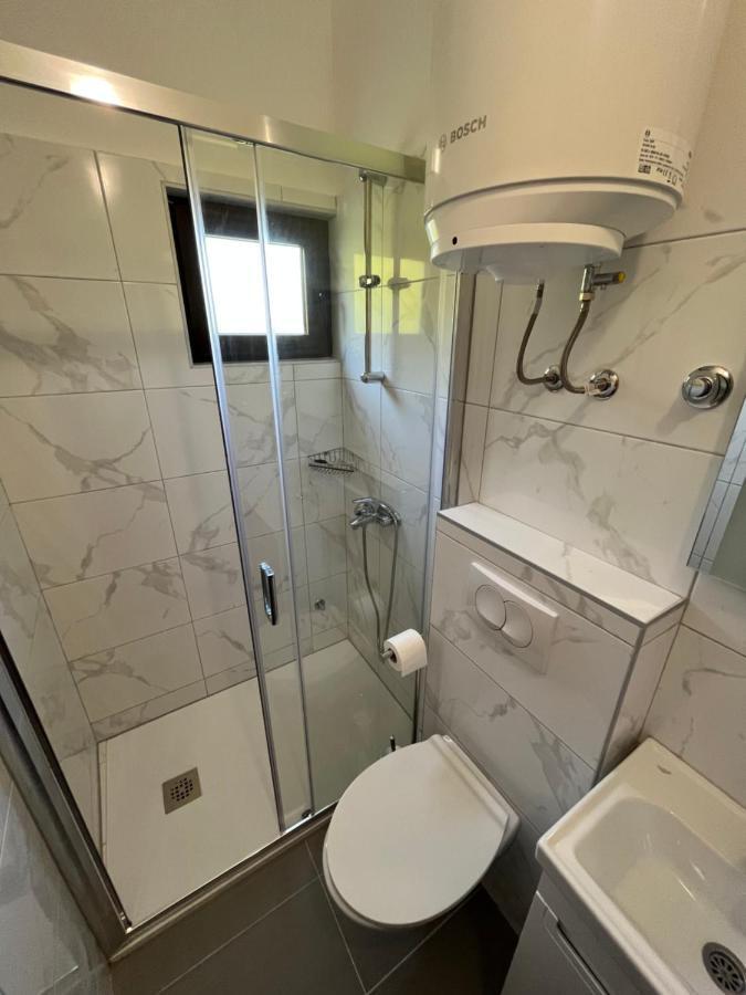 Apartmani Sekana Starigrad Paklenica Exterior photo